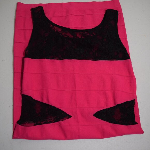 Bebe Pink & black stretchy mini dress size small - Picture 4 of 5